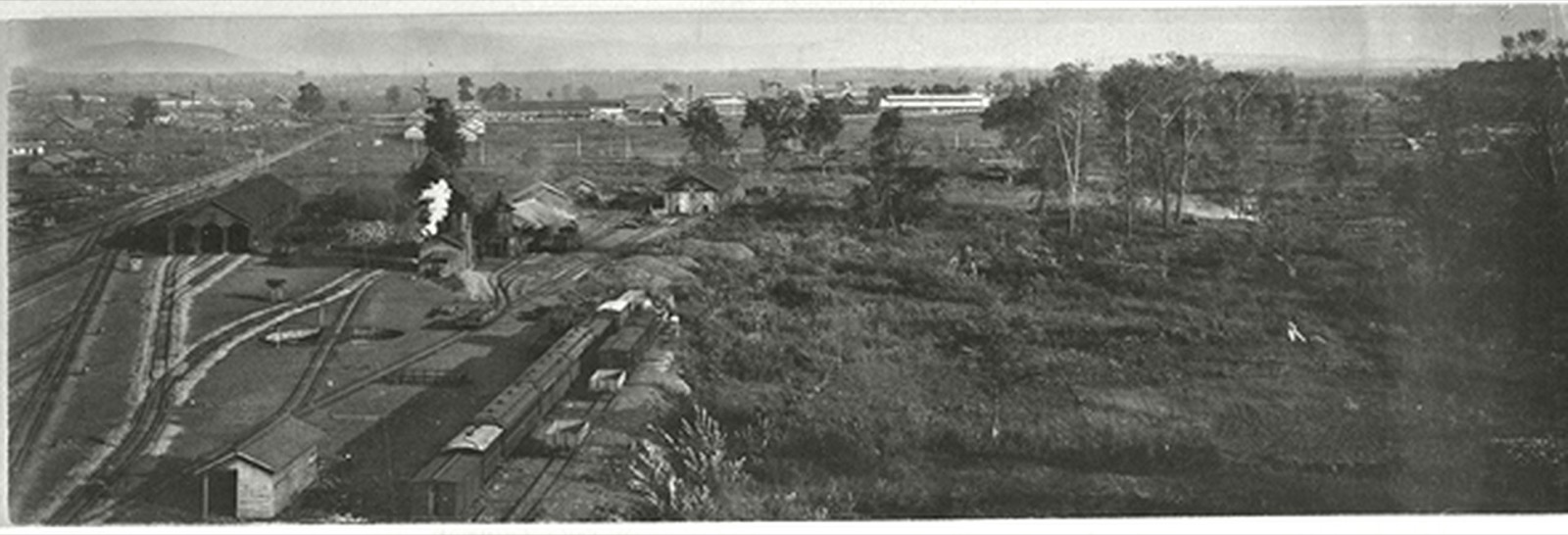 大正期の旭川市街と鉄道のパノラマ写真
