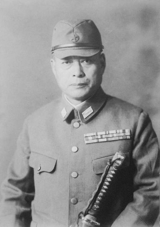 雨宮巽の肖像写真