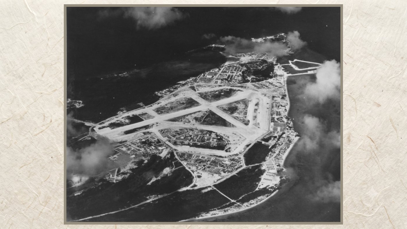 ペリリュー島の飛行場（1944年6月・空撮）